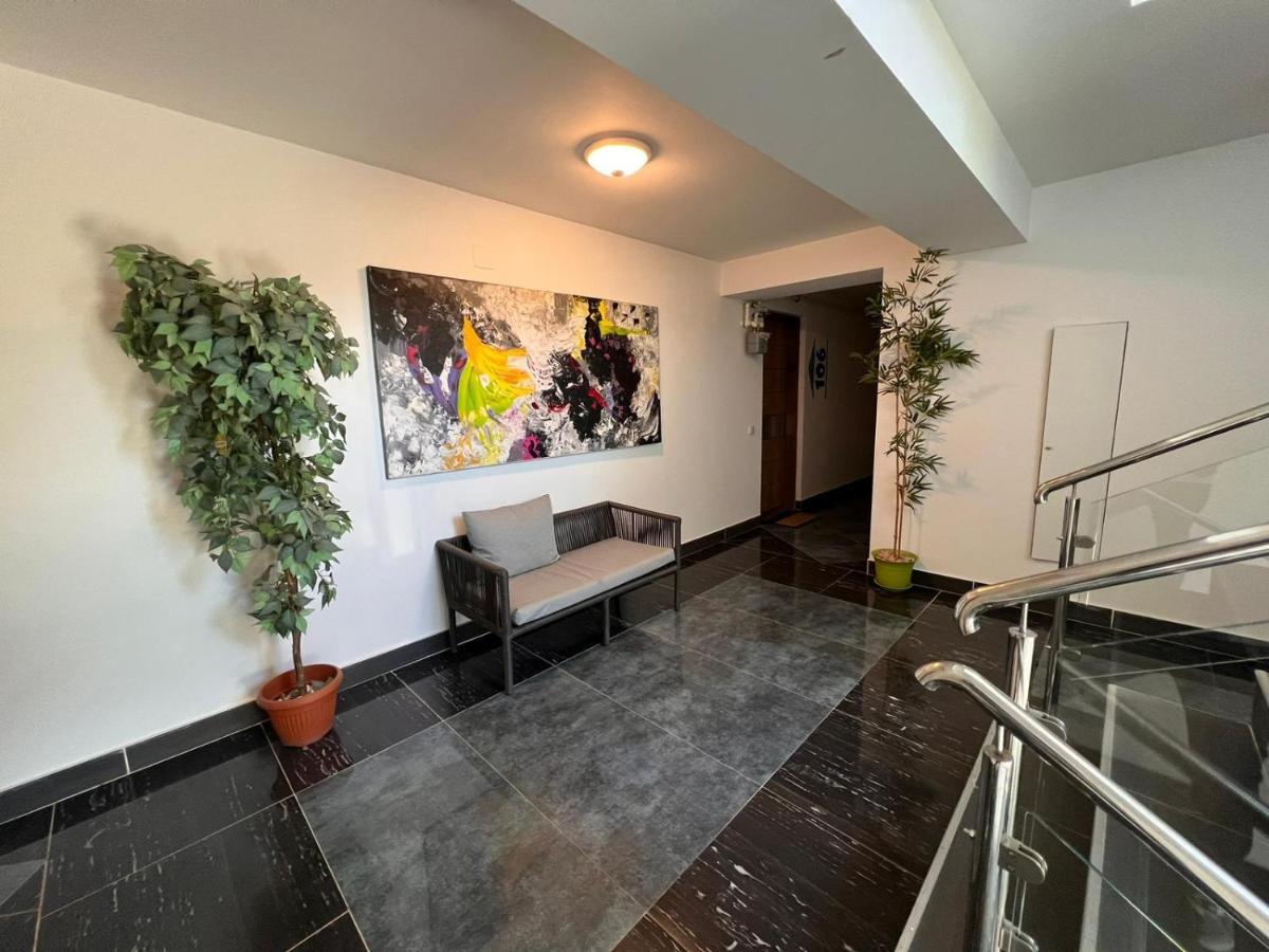 Terrace Apartments Otopeni ! Zewnętrze zdjęcie